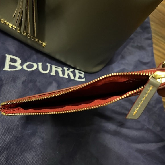 Dooney and Bourke Large “Serena” Bucket Bag - Picture 11 of 12